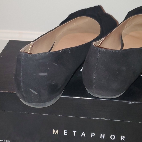 SOLD**Black Flats - Picture 3 of 5